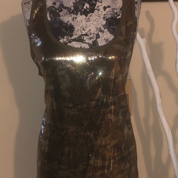 NWT Sequin Tank Top - Picture 2 of 10